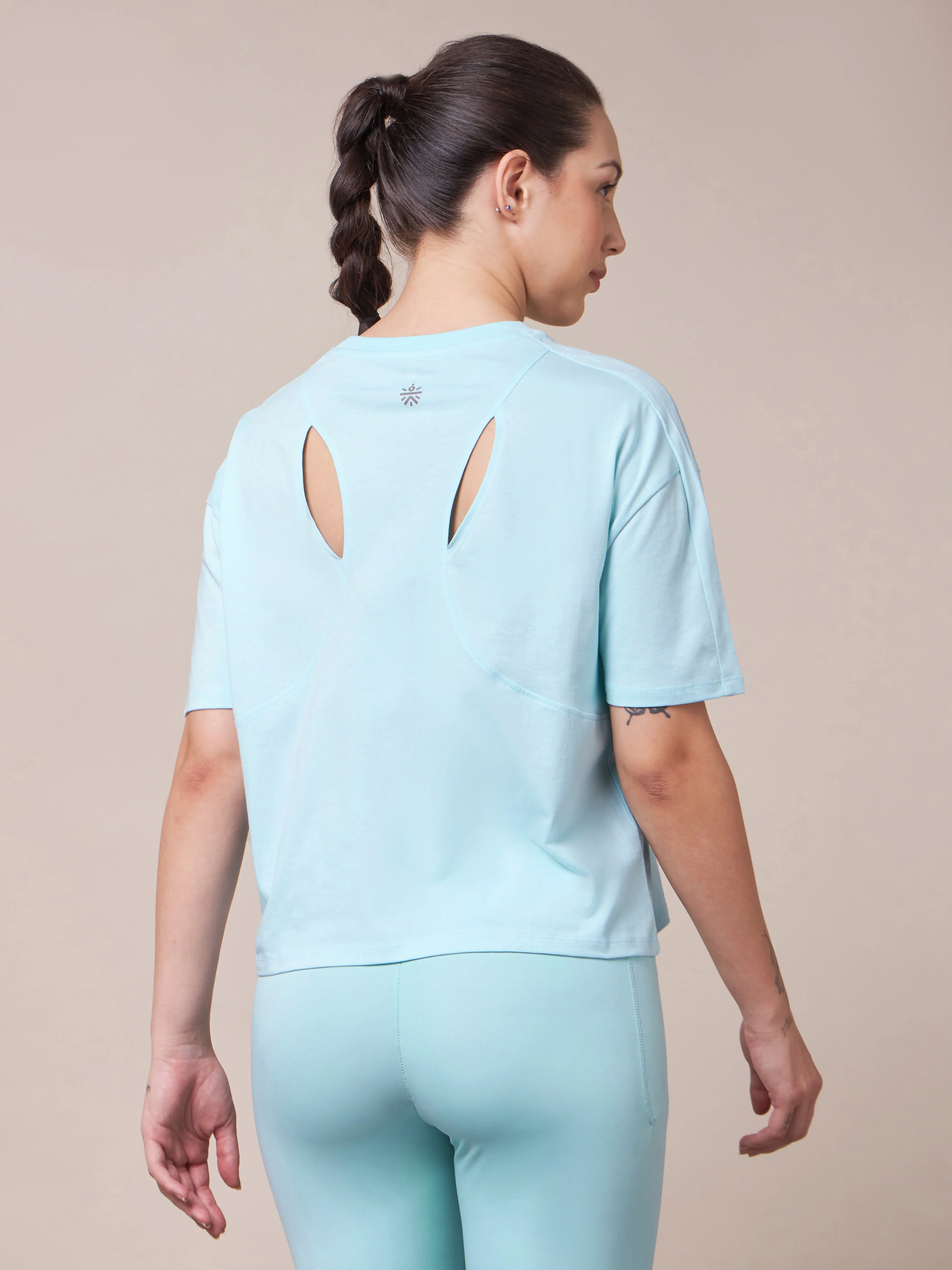 Yoga Flow T-shirt - Image 6